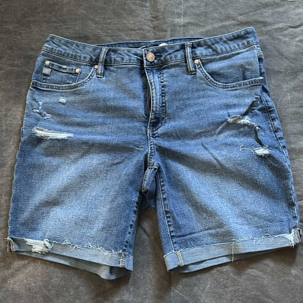 Seven Relaxed Bermuda shorts size 12